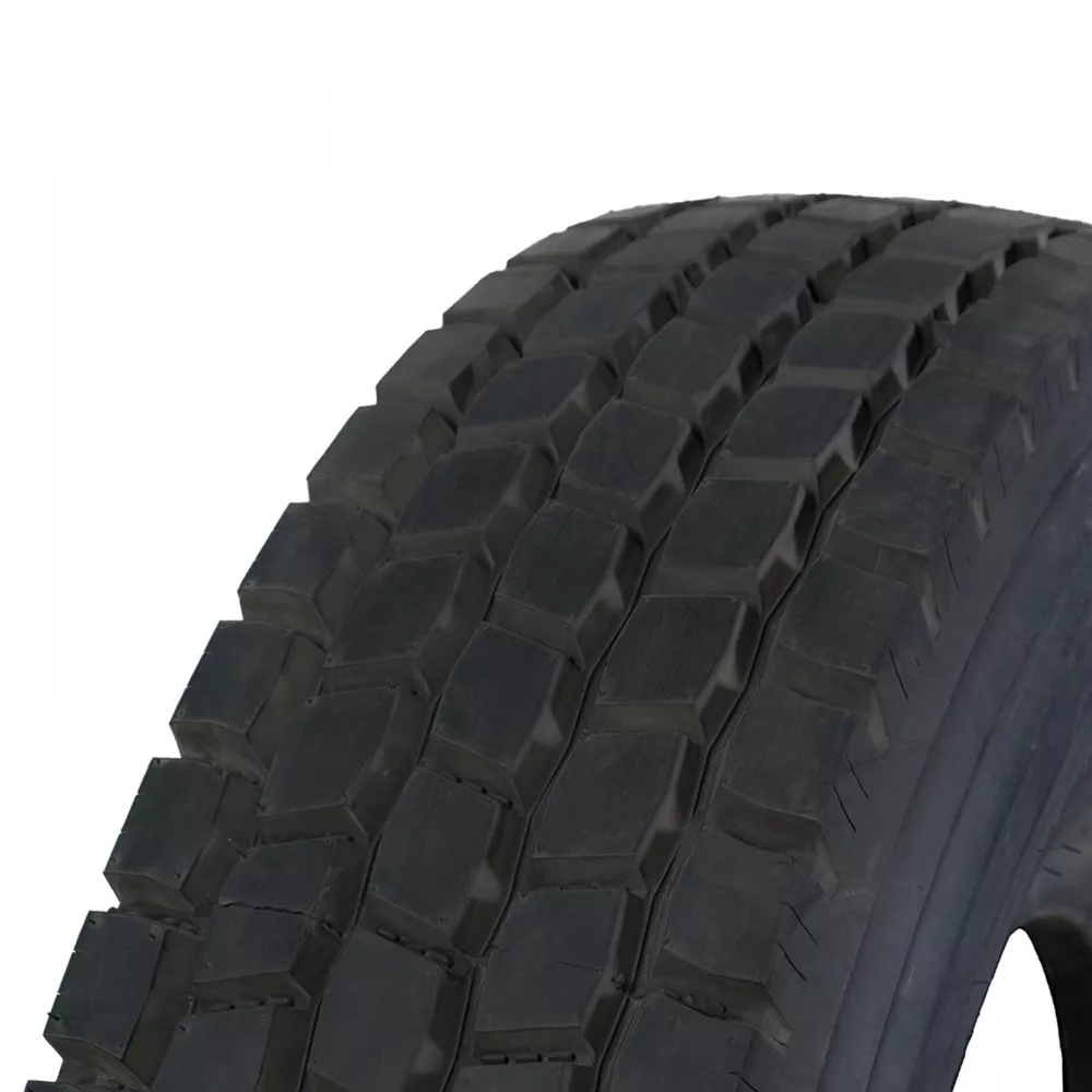  Грузовая шина Blackhawk BAR26 235/75 R17,5 143/141J, Рулевая ось  в Новом Уренгое