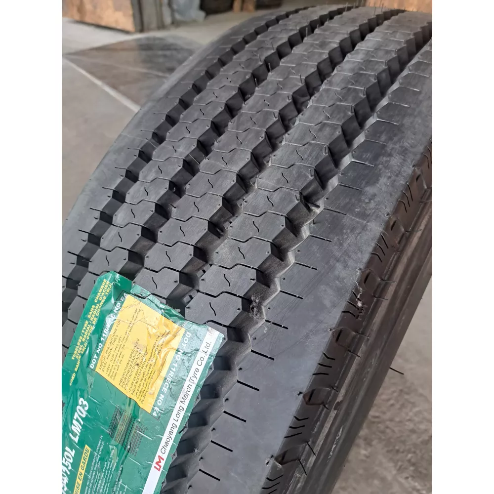 Грузовая шина 315/70 R22,5 Long March LM-703 18PR в Новом Уренгое